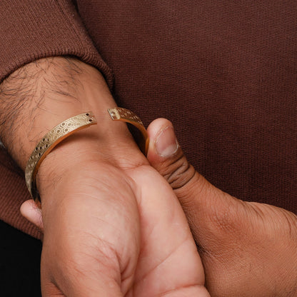 HENNY MEN'S KADA BRACELET