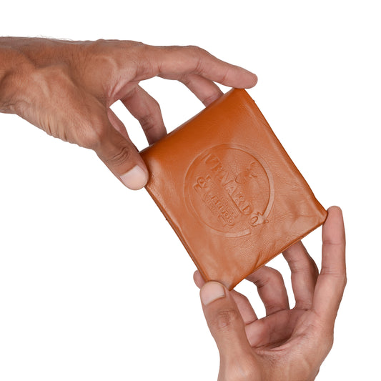 Luxis Pattern Men's Leather Tan Wallet